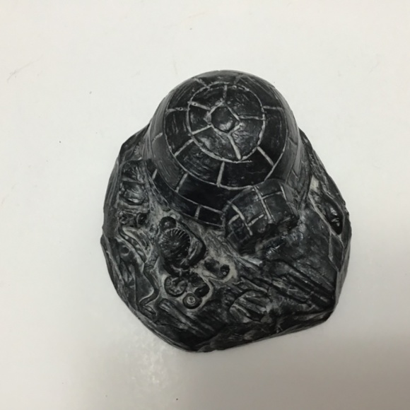 Vtg Inuit Igloo A Wolf Original Black Soapstone Sculpture Made in Canada - Picture 2 of 6